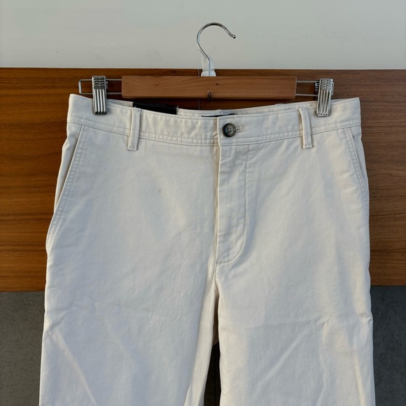 NWT Banana Republic high rise authentic chino, Size 6 - Picture 3 of 13
